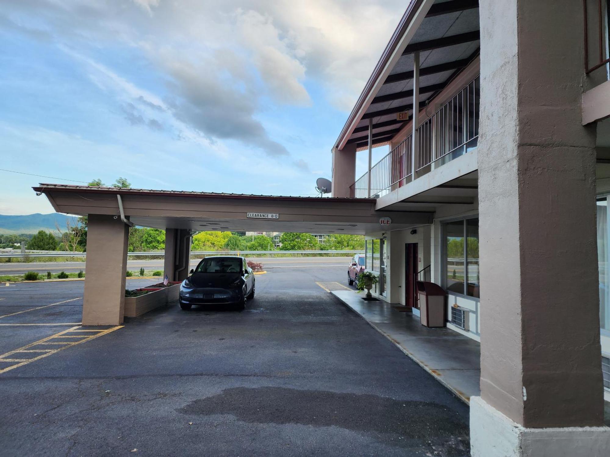 Econo Hospedaje Wytheville Exterior foto